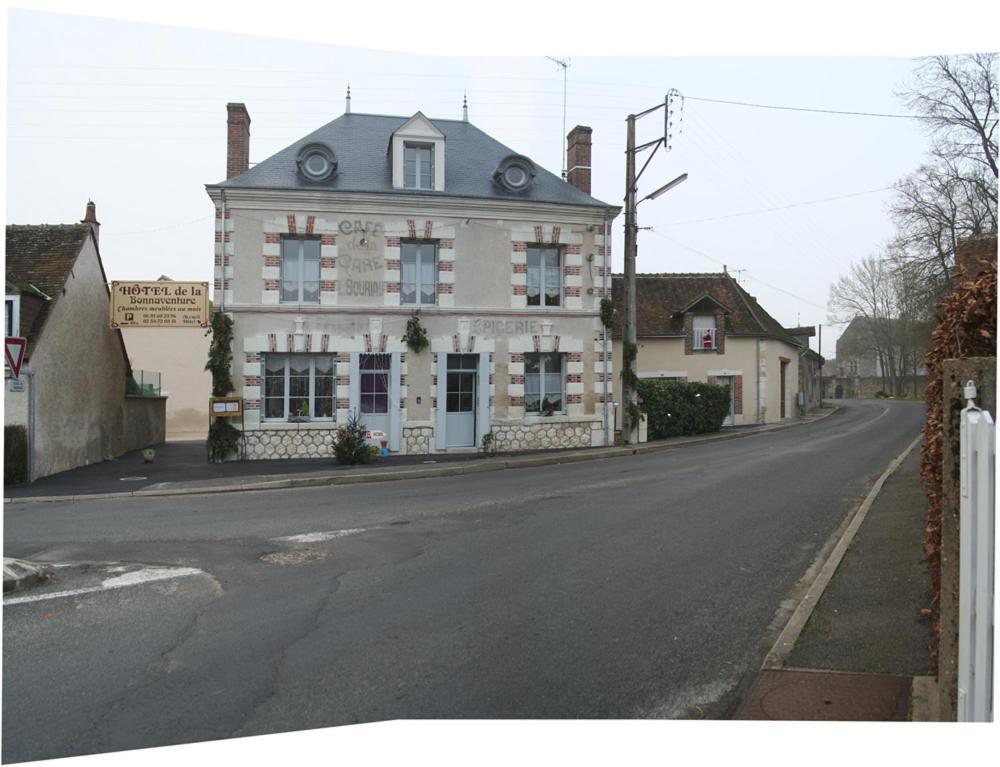 Hotel De La Bonnaventure Mazange Exterior photo